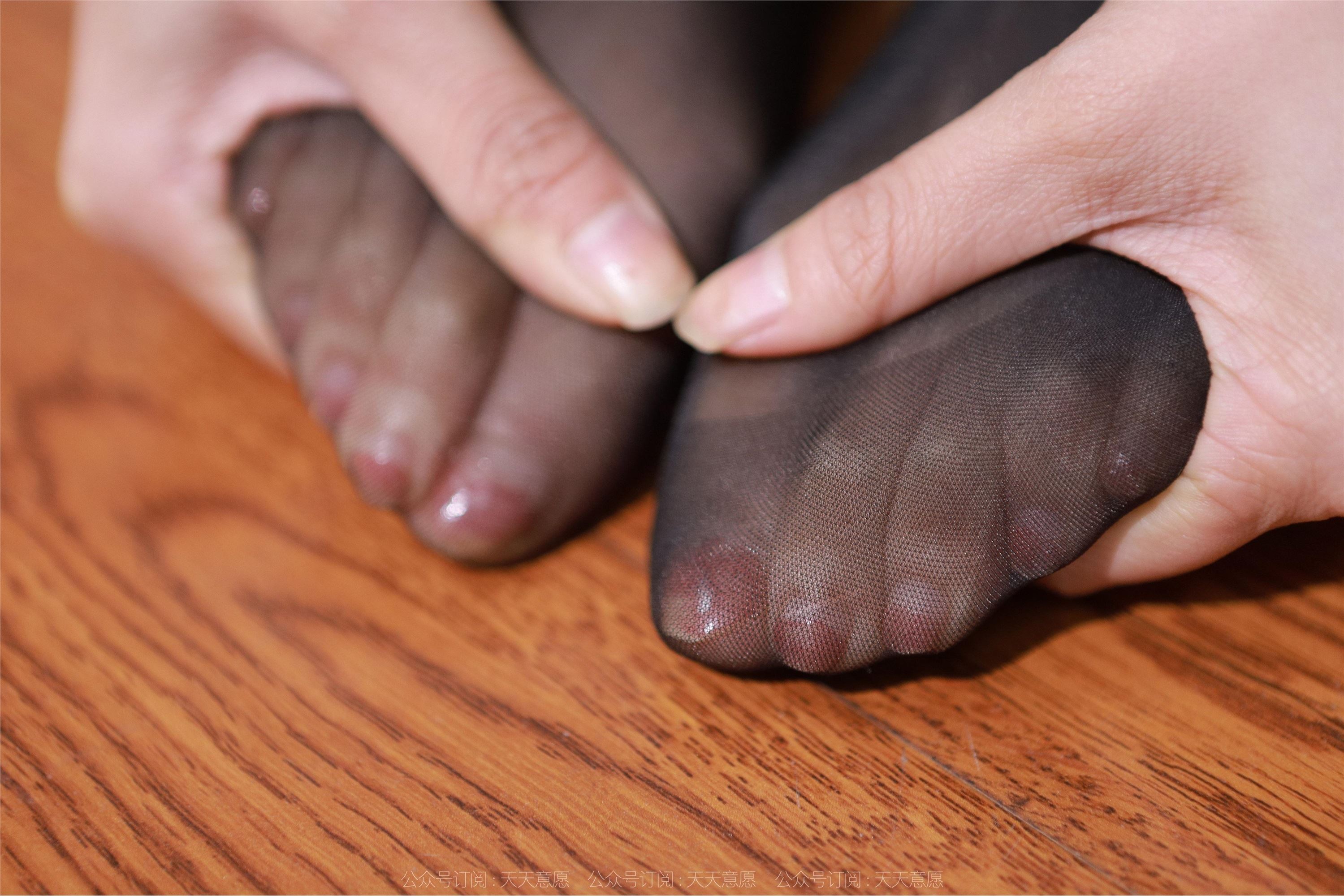 IESS异思趣向  2022.12.10 丝享家 1294 婉萍《油亮油亮》